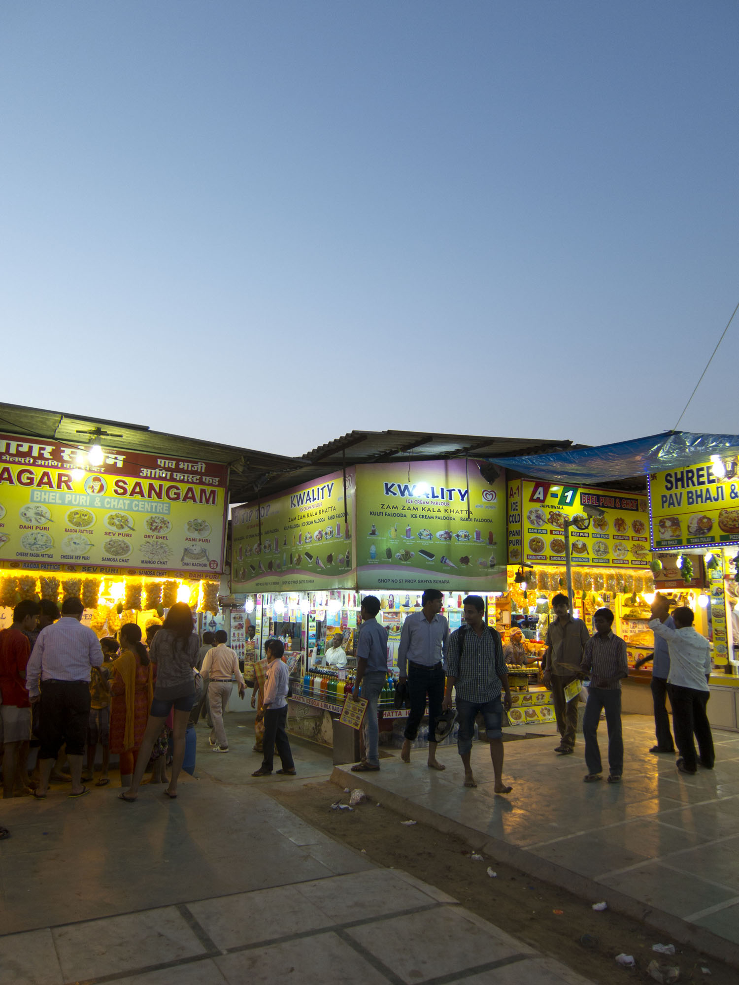 Juhu Beach Stalls